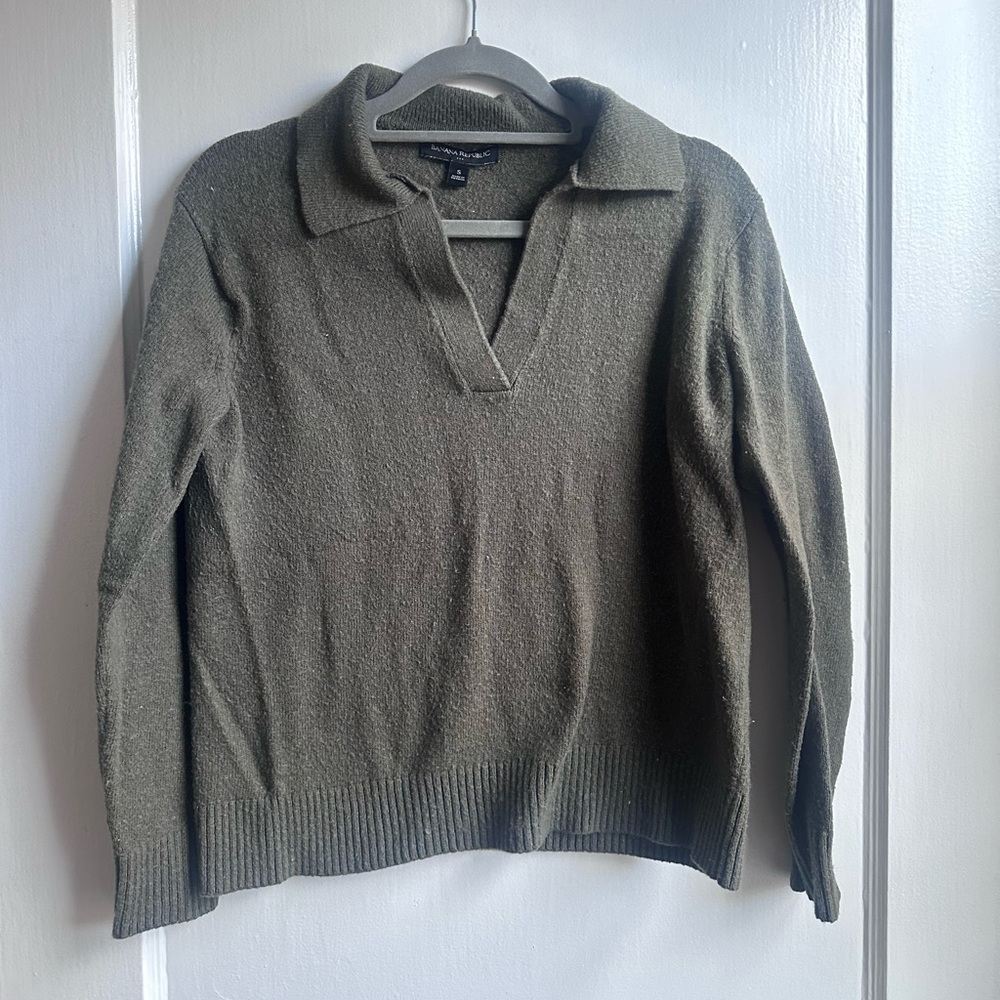 Banana Republic Olive Knit Top